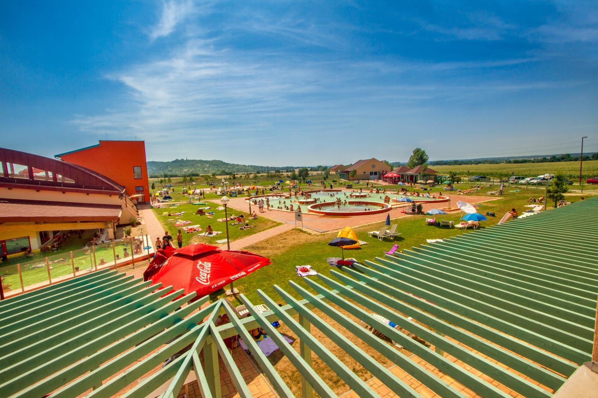Vulkan Wellness Hotel & Camping Цельдёмёльк Экстерьер фото