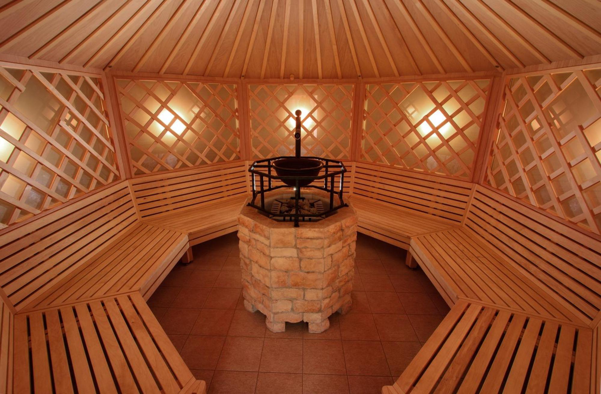 Vulkan Wellness Hotel & Camping Цельдёмёльк Экстерьер фото