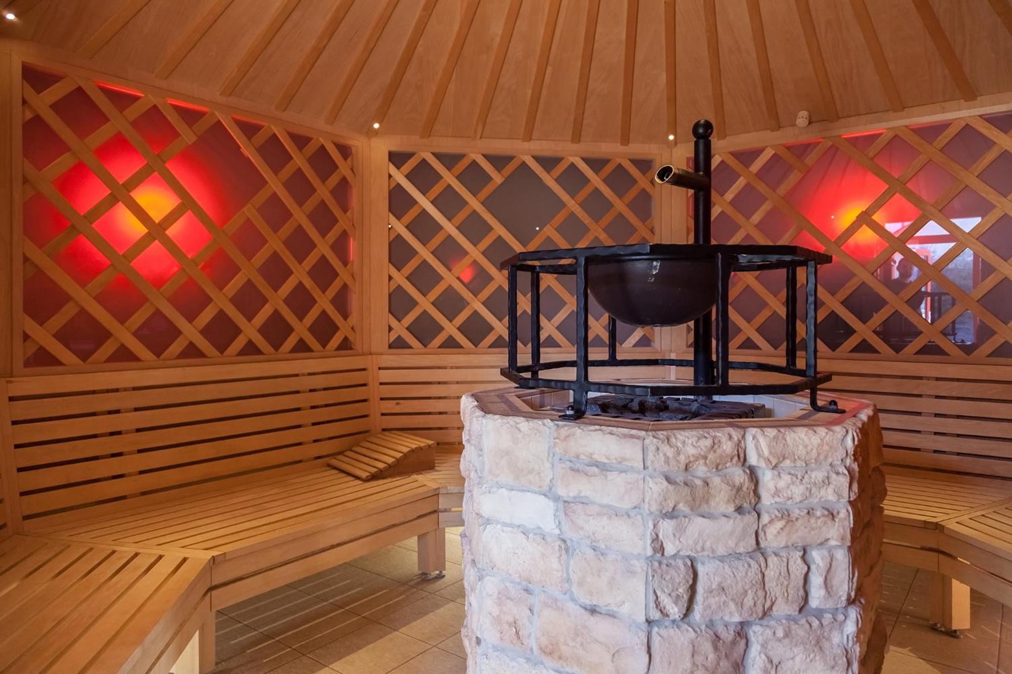 Vulkan Wellness Hotel & Camping Цельдёмёльк Экстерьер фото
